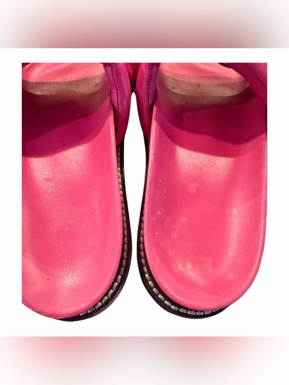 Louis Vuitton Hot Pink Chain-Link Slide Sandals - Picture 8 of 15